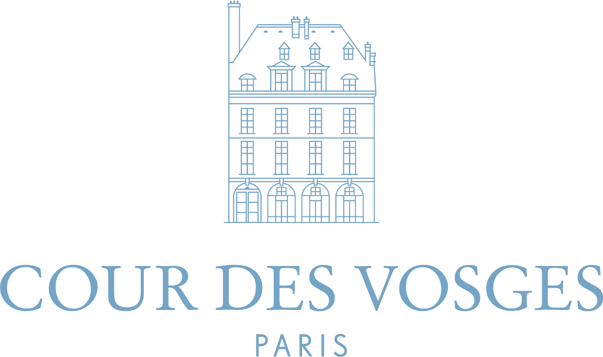 COUR DES VOSGES PARIS VCT