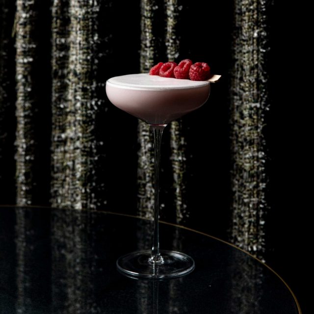 bar cocktail nolinski paris hotel 5 etoiles luxe white phenomenon