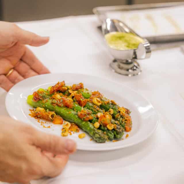 Restaurant Nolinski Paris Aspargus