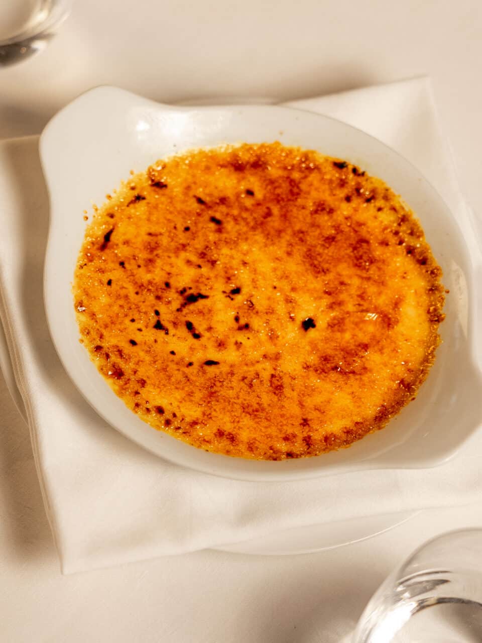 Nolinski Paris Restaurant Crème brulée