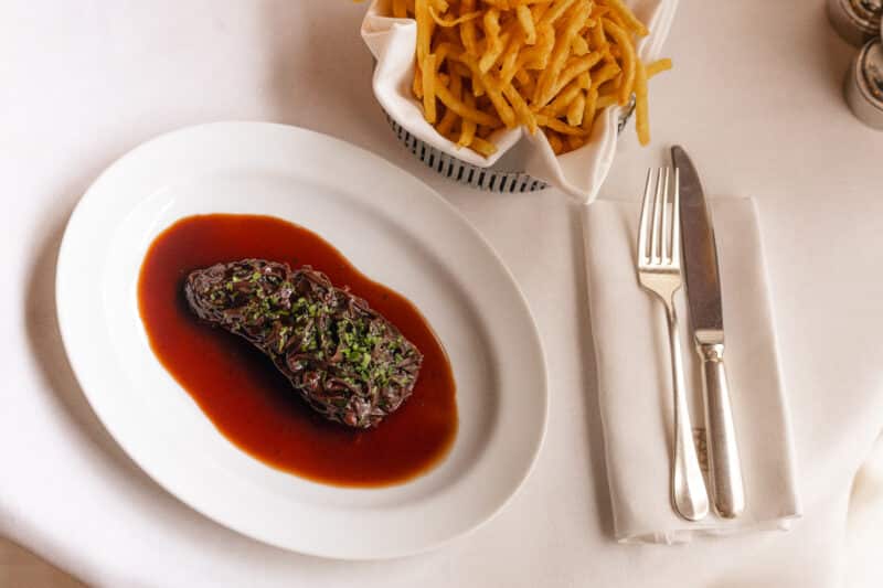 http://Restaurant%20Nolinski%20Paris%20Bavette