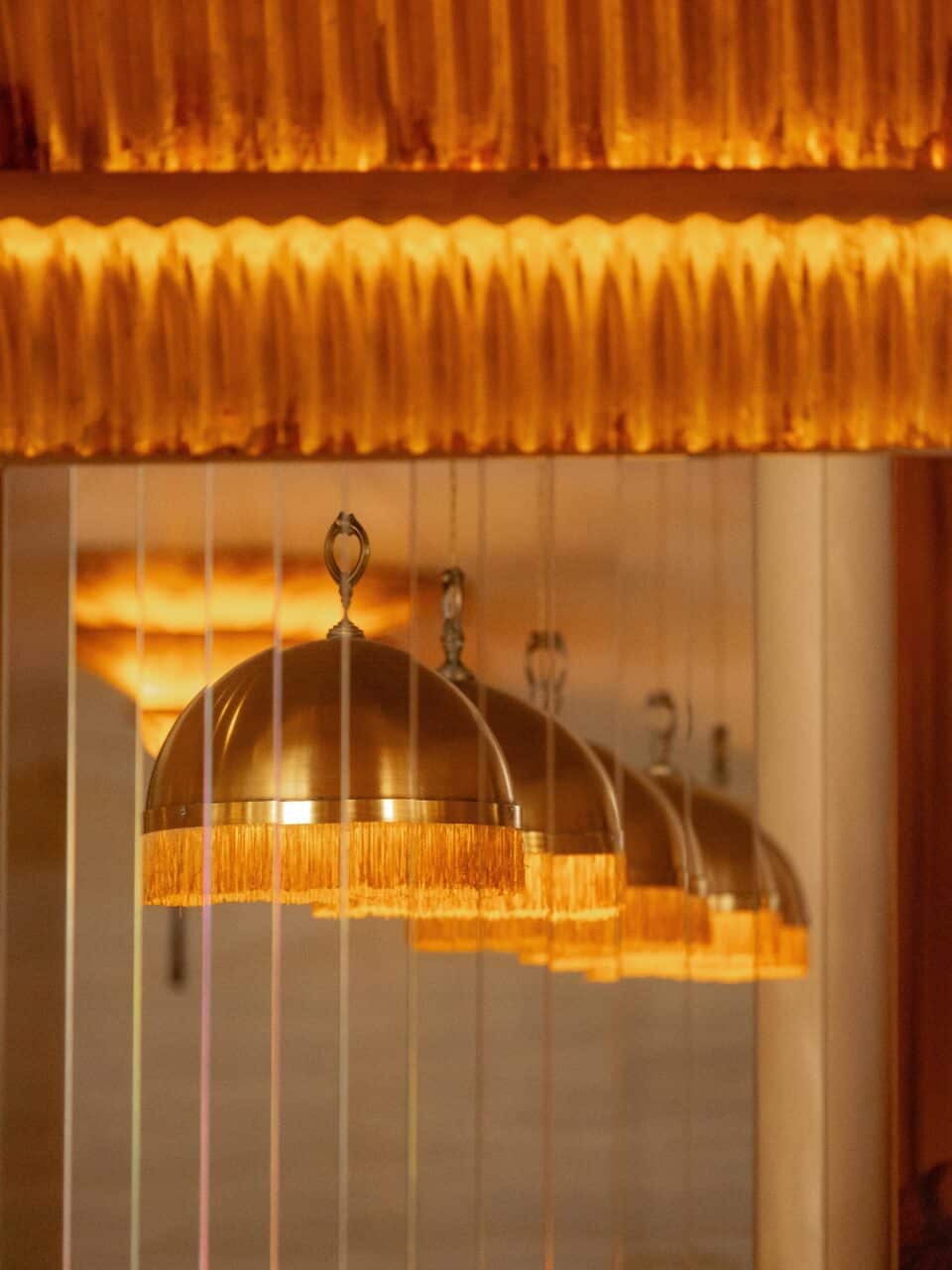 NOLINSKI PARIS RESTAURANT PHOTO